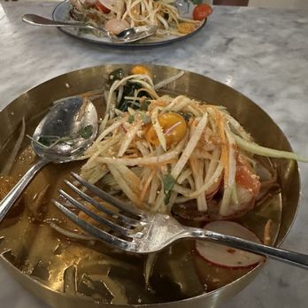 White Elephant - Papaya Salad - Thai Near Me - Los Angeles, California White Elephant - Papaya Salad - Thai Near Me - Los Angeles, California