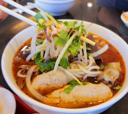 Ngự Bình Restaurant by null