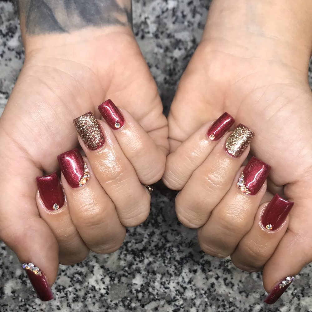Gradient Nail - Not even close.. - Nail Salons Near Me - Honolulu, Hawaii