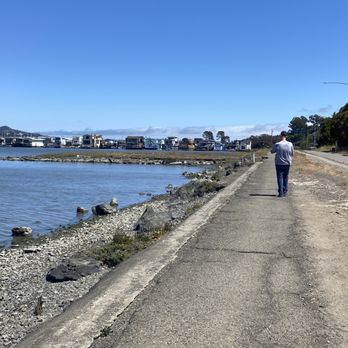 Mill Valley-Sausalito Path - Mill Valley-Sausalito Path - Local Flavor Near Me