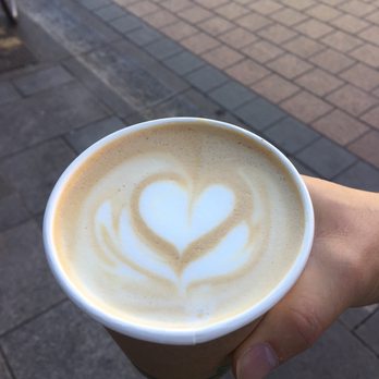 Green Bench Café - Latte - Salad Near Me - Dublin, D