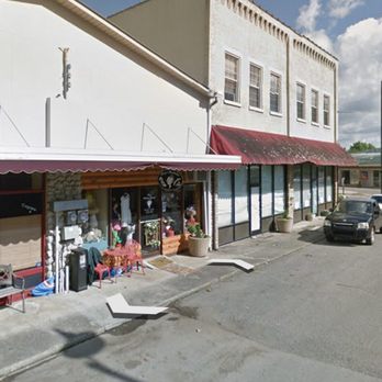 Nice To Be Kneaded - Quaint storefront massage therapist - Massage Therapy Near Me - Tellico Plains, Tennessee Nice To Be Kneaded - Quaint storefront massage therapist - Massage Therapy Near Me - Tellico Plains, Tennessee