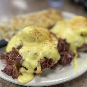 Steve's Cafe - Irish Benedict - Cafes Near Me - Helena, Montana Steve's Cafe - Irish Benedict - Cafes Near Me - Helena, Montana