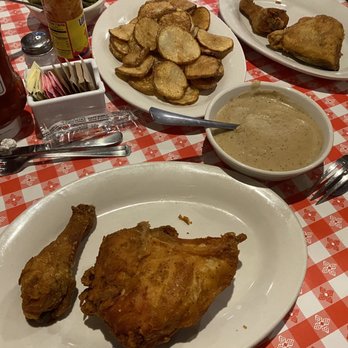 Stroud's - American Near Me - Overland Park, Kansas