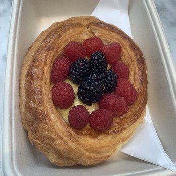 Urth Cafe - Raspberry danish - Coffee & Tea Near Me - Los Angeles, California