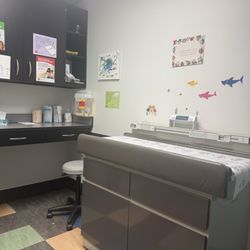 Pediatrics East - Deerfoot