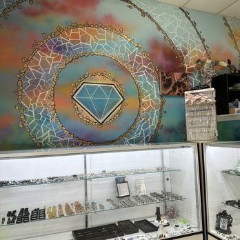 Diamond City Tattoo & Piercing - Tattoo Near Me - Murrieta, California