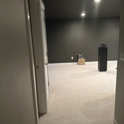 Get R Done Painting - Hallway