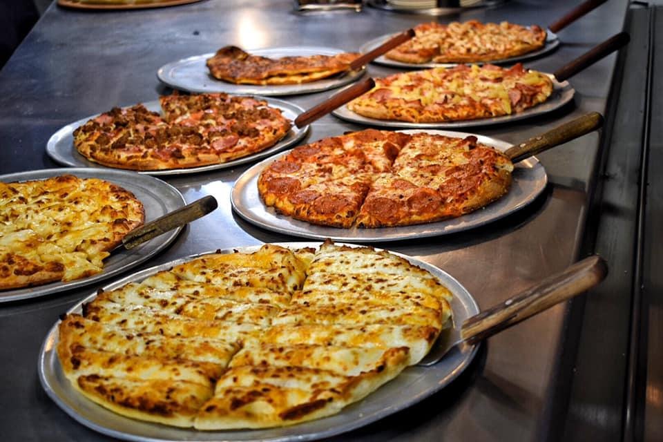Mr Gatti's Pizza Logo