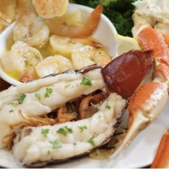 Red Lobster - Ultimate feast - Seafood Near Me - Atlanta, Georgia Red Lobster - Ultimate feast - Seafood Near Me - Atlanta, Georgia