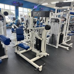 Froggys Fitness - Tricep ext machine