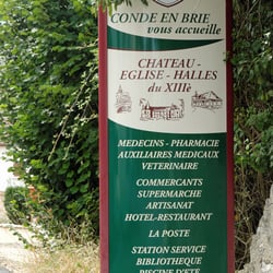 Mairie de Condé en Brie - Panneau d'entrée dans la commune.