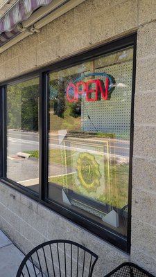 DUNYA fresh halal food by null