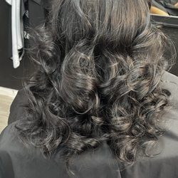 Two Friends Beauty Salon