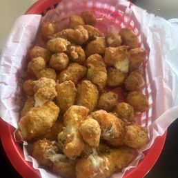 Garlic Cheese Curds Garlic Cheese Curds