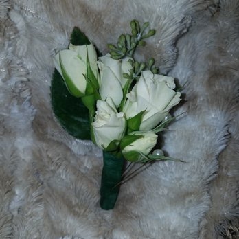Huyen Flowers - Florists Near Me Huyen Flowers - Florists Near Me