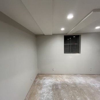 Diaz Painting - Grey walls with white ceiling - Painters Near Me Diaz Painting - Grey walls with white ceiling - Painters Near Me