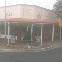 Sugo Pizzeria - Store front.