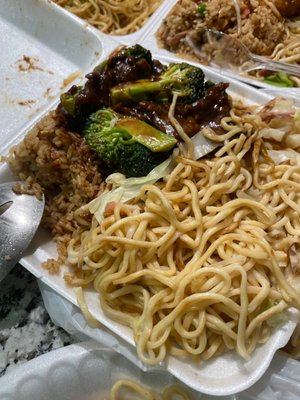 China Gourmet by null