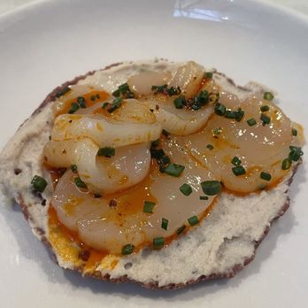 Holbox - Tostada de Pate con Callo - Kanpachi head pate, hokkaido scallops, chili oil, chives, tostada raspada - Latin American Near Me - Los Angeles, California