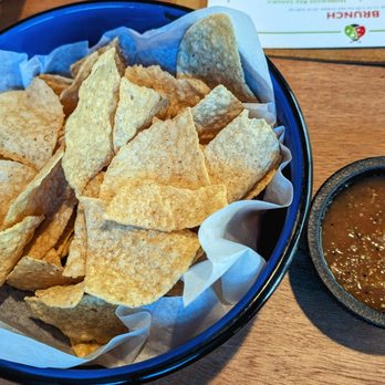 Santa Catarina - Chips and Salsa - Mexican Near Me - Austin, Texas
