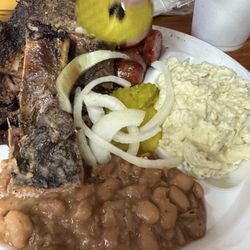 Daisy Dukes BBQ