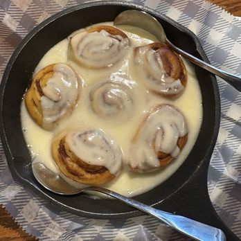 Cracker Barrel - Breakfast & Brunch Near Me - Fishkill, New York