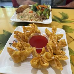 Chopstix - Crab rangoons