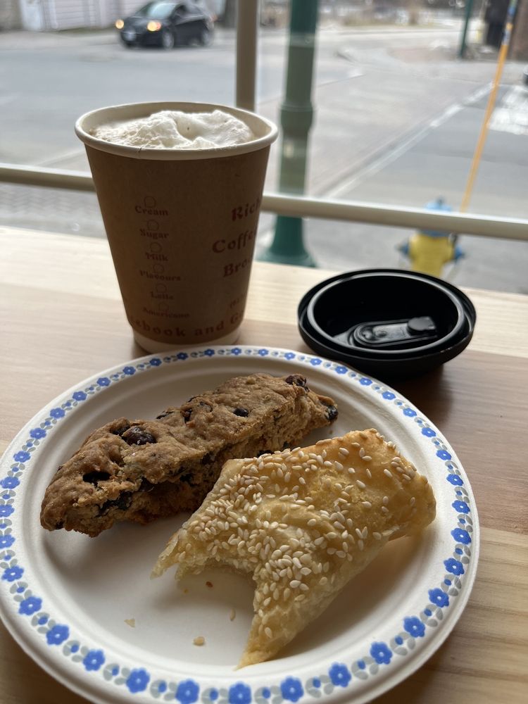 Richard's Coffeehouse Logo