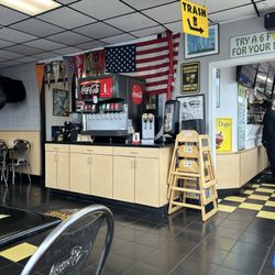 Larry's Giant Subs