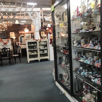 Brass Armadillo Antique Mall - Antiques Near Me - Wheat Ridge, Colorado Brass Armadillo Antique Mall - Antiques Near Me - Wheat Ridge, Colorado