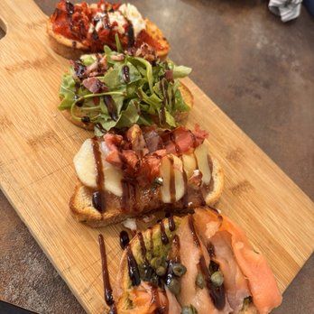 Cellar 7 - Bruschetta Board - American Near Me - Houston, Texas
