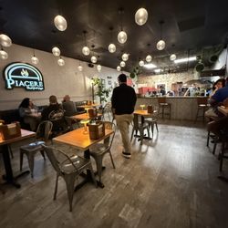 Piacere Wood Fired Pizza