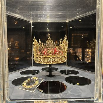 Rosenborg - Crown - Museums Near Me - København K, 84 Rosenborg - Crown - Museums Near Me - København K, 84