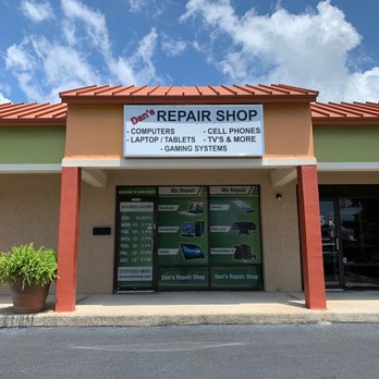 Dan's Repair Shop - Outside of his shop - Electronics Repair Near Me - Dunedin, Florida Dan's Repair Shop - Outside of his shop - Electronics Repair Near Me - Dunedin, Florida