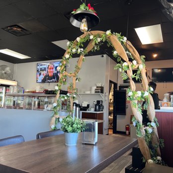 Noya Kitchen - Nice theme entry dining area - Indian Near Me - Los Angeles, California