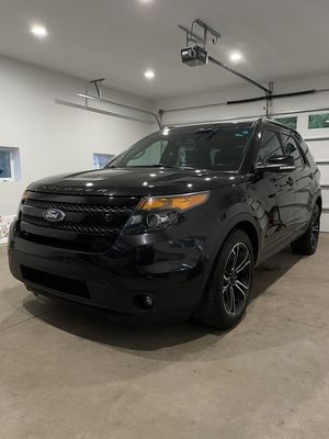 Ford Explorer Detail - Ford Explorer interior and exterior detail! Spotless beautiful detail all around. Text today at 269-369-5845, to book your car cleaning Ford Explorer Detail - Ford Explorer interior and exterior detail! Spotless beautiful detail all around. Text today at 269-369-5845, to book your car cleaning
