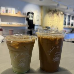 Ca phê pandan latte and classic ca phê sữa da Ca phê pandan latte and classic ca phê sữa da