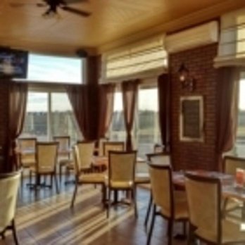 Resto St-Christoph - Photo - Seafood Near Me - Saint-Hyacinthe, Quebec Resto St-Christoph - Photo - Seafood Near Me - Saint-Hyacinthe, Quebec