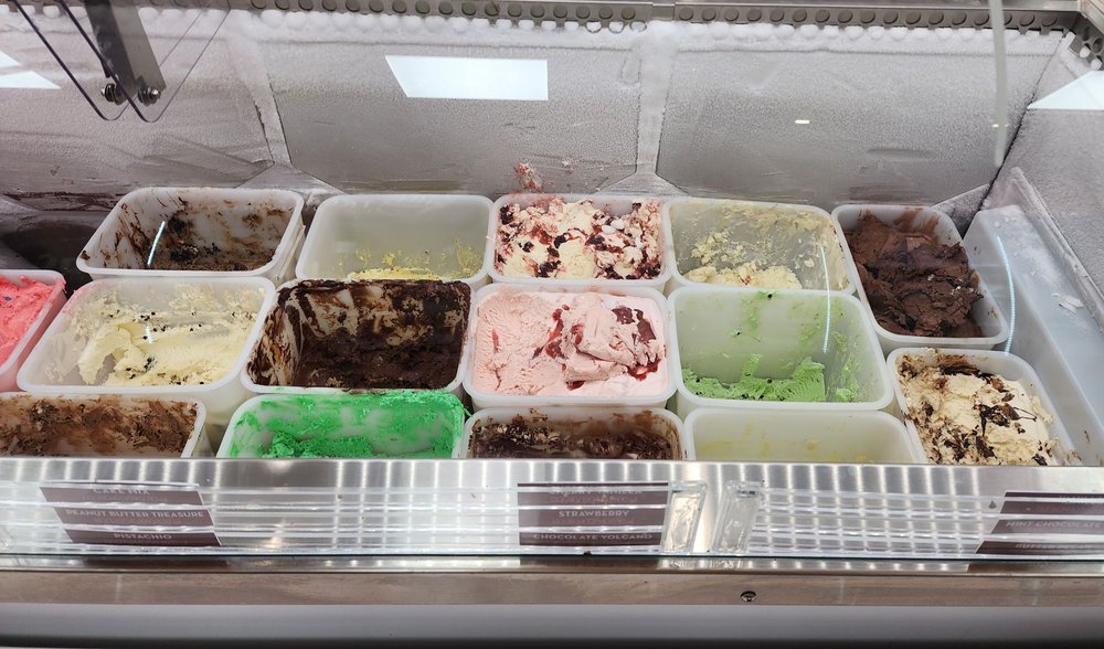 CARVEL Updated August 2024 5976 20th St, Vero Beach, Florida Ice