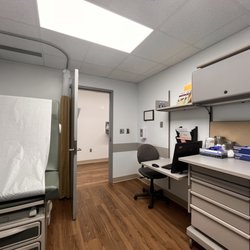 UF Health Community and Family Medicine - Jacksonville - Patient rooms. Very clean and newly refreshed.
