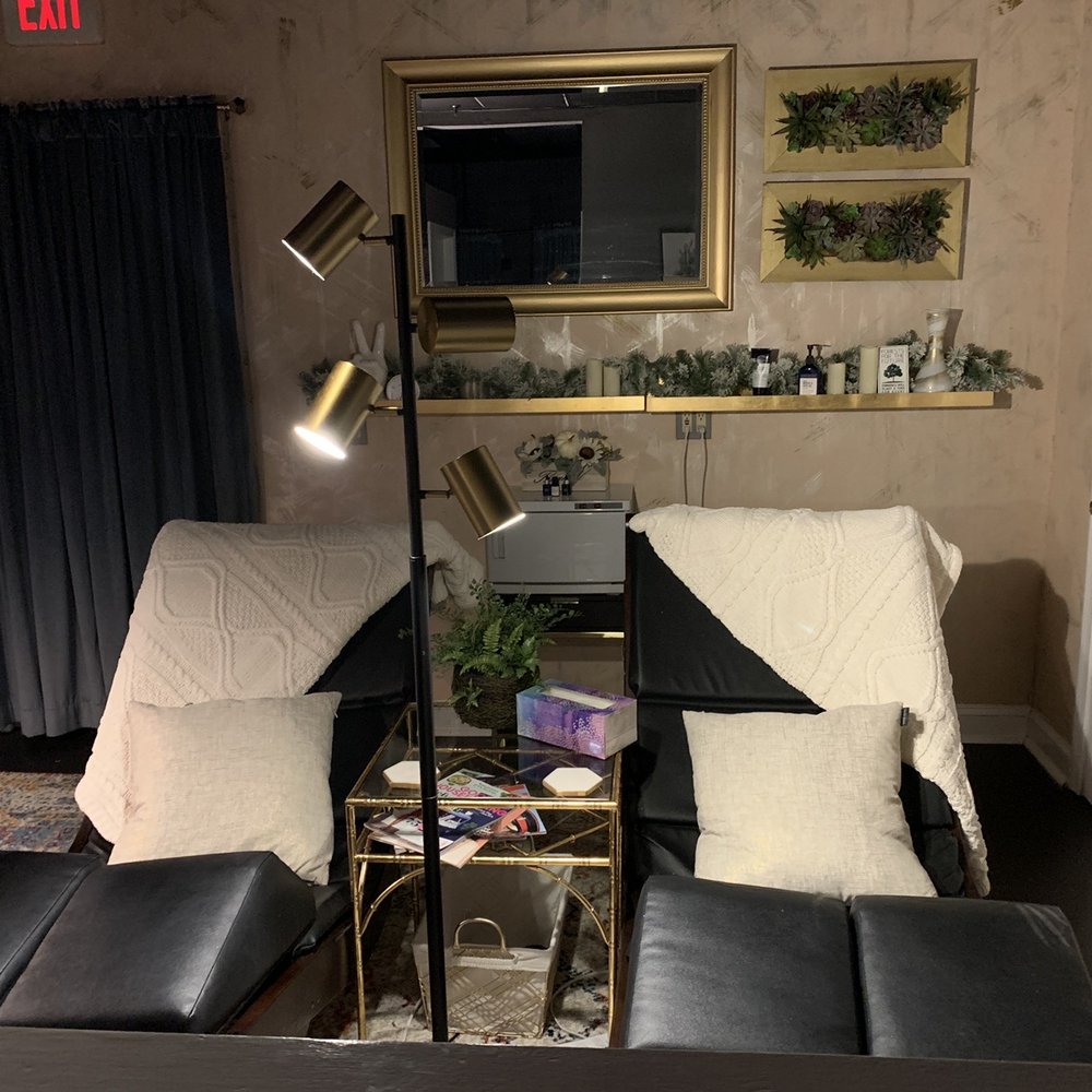 Fleuresh - Skin Care Near Me - Manchester, New Hampshire Fleuresh - Skin Care Near Me - Manchester, New Hampshire