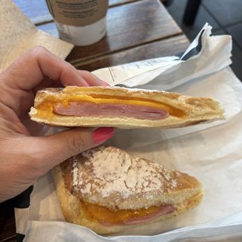 Starbucks - Mallorca con jamon y queso - Coffee & Tea Near Me - San Juan, Puerto Rico Starbucks - Mallorca con jamon y queso - Coffee & Tea Near Me - San Juan, Puerto Rico