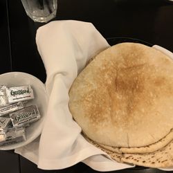 Shiraz - Pitta bread