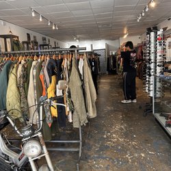 Lo-Fi Vintage - From the front of store