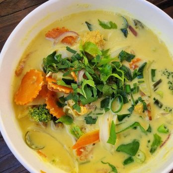 Pakamon Farm Fresh - Tofu curry - Food Trucks Near Me Pakamon Farm Fresh - Tofu curry - Food Trucks Near Me