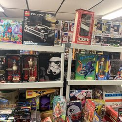 Second Chance Trading - Collectible Toys, Star Wars, Super Heroes, Legos