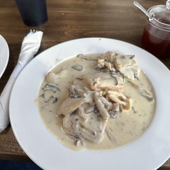 Brothers Cafe - Biscuits and mushroom gravy the vegetarian dish. - Comfort Food Near Me - Santa Rosa, California