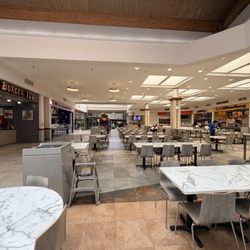 Killeen Mall - Food court