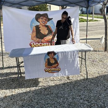 LA Hot Dogs - Getting ready - Hot Dogs Near Me - Palmdale, California LA Hot Dogs - Getting ready - Hot Dogs Near Me - Palmdale, California